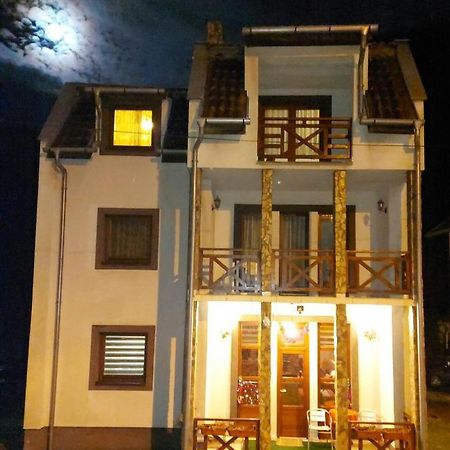 Marko'S Apartments โคเปานิก ภายนอก รูปภาพ