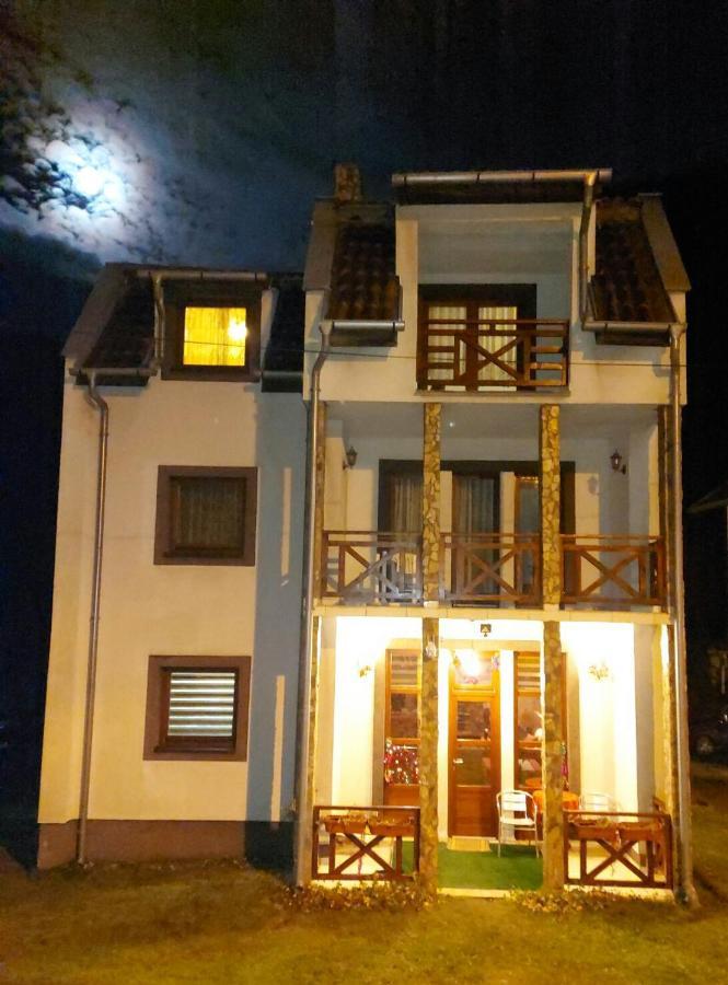 Marko'S Apartments โคเปานิก ภายนอก รูปภาพ