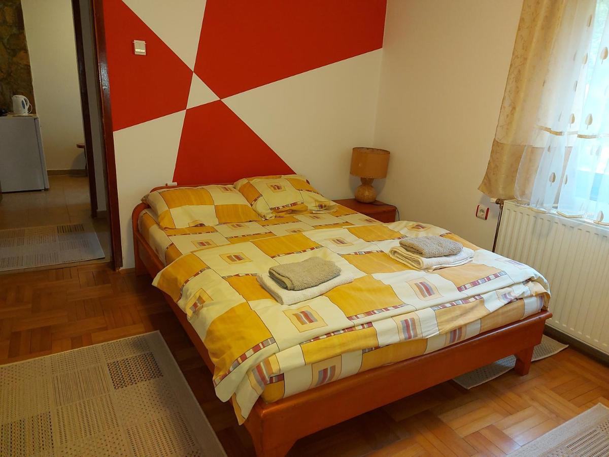 Marko'S Apartments โคเปานิก ภายนอก รูปภาพ