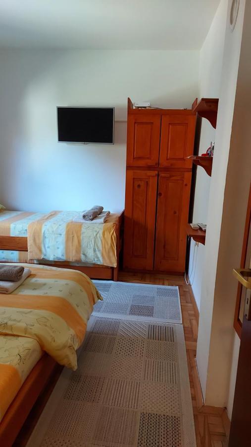 Marko'S Apartments โคเปานิก ภายนอก รูปภาพ