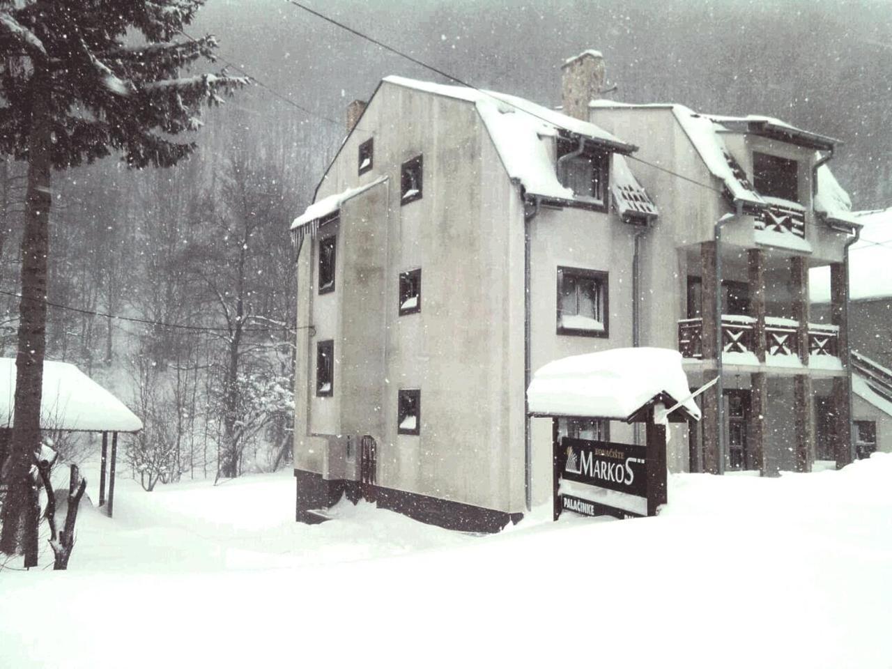 Marko'S Apartments โคเปานิก ภายนอก รูปภาพ